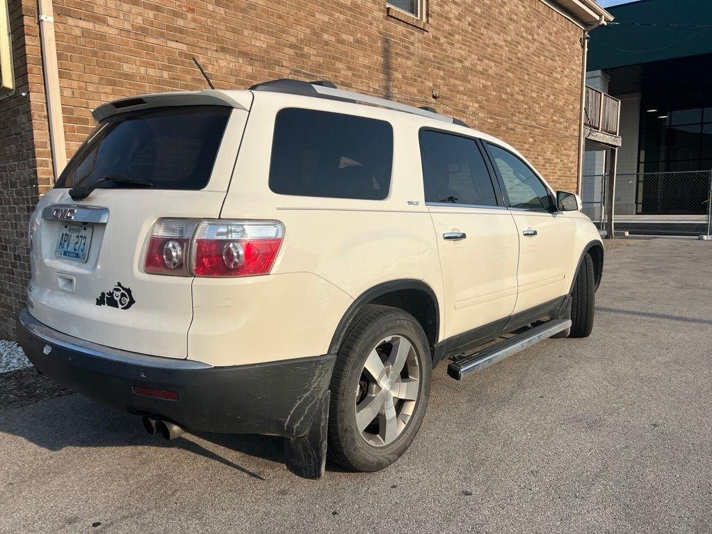 GMC Acadia  2010