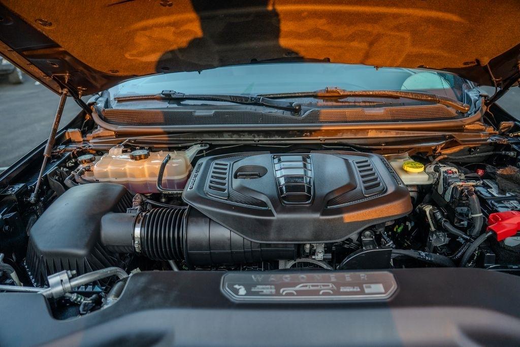 Jeep Wagoneer L  2024