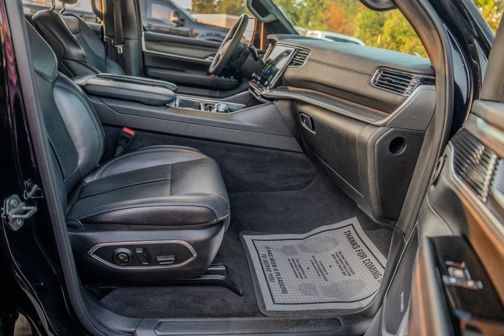 Jeep Wagoneer L  2024