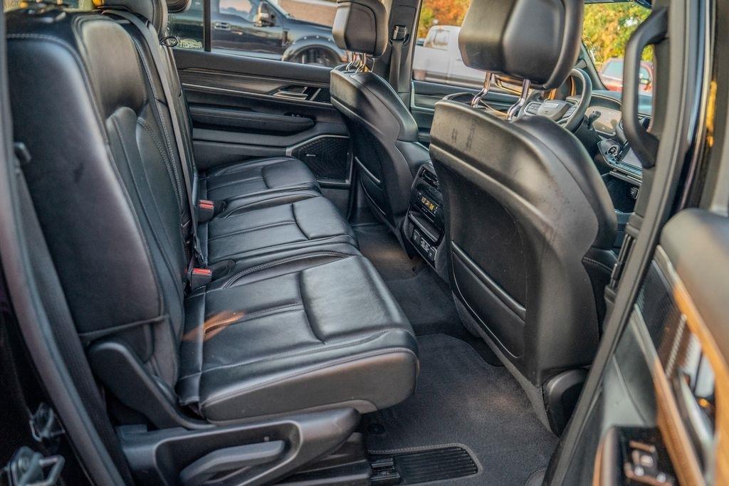 Jeep Wagoneer L  2024