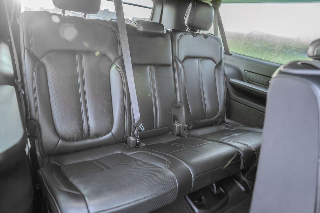Jeep Wagoneer L  2024