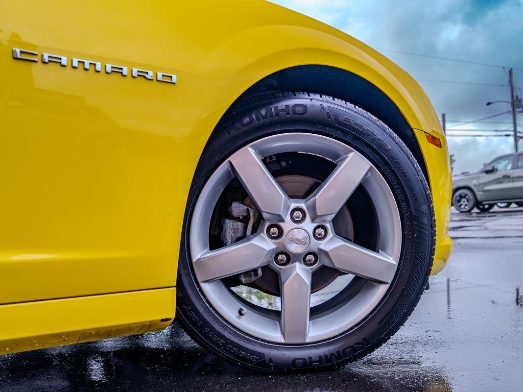 Chevrolet Camaro  2015