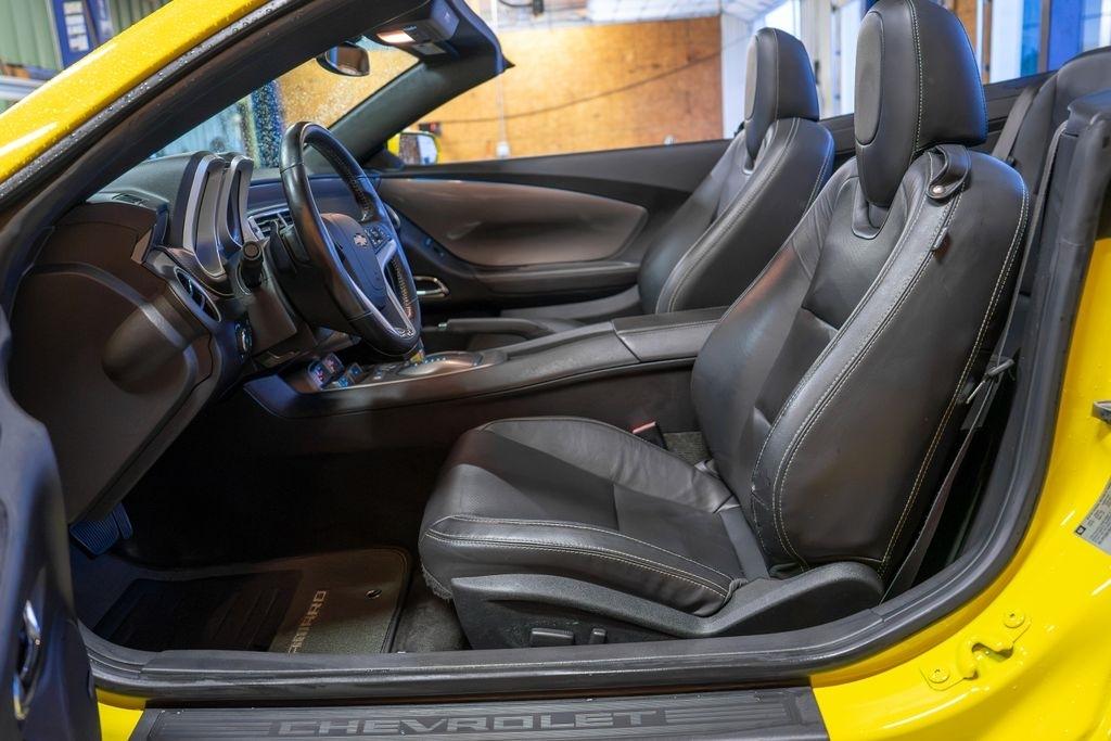 Chevrolet Camaro  2015