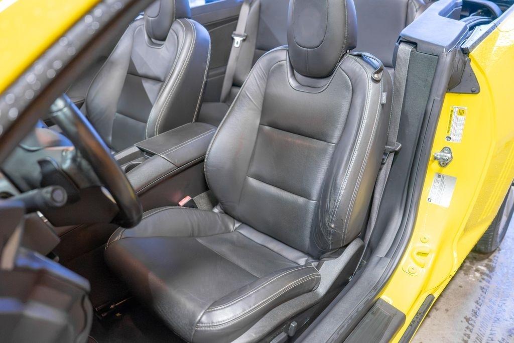 Chevrolet Camaro  2015