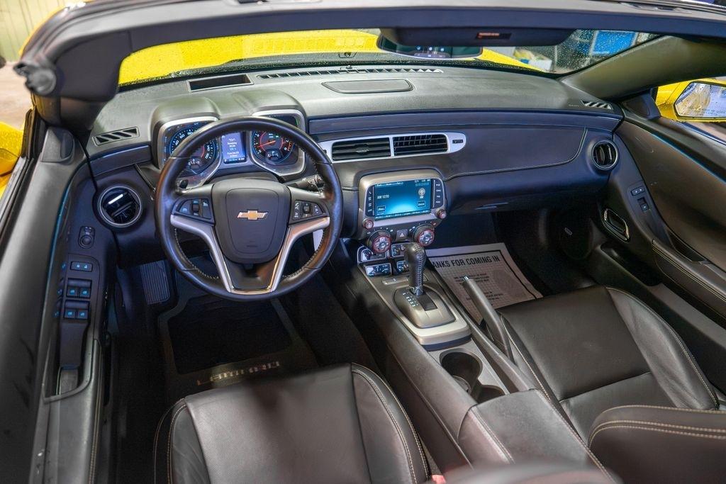 Chevrolet Camaro  2015