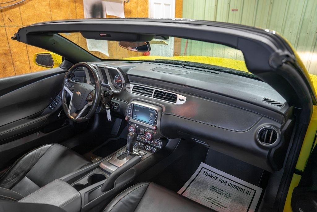 Chevrolet Camaro  2015