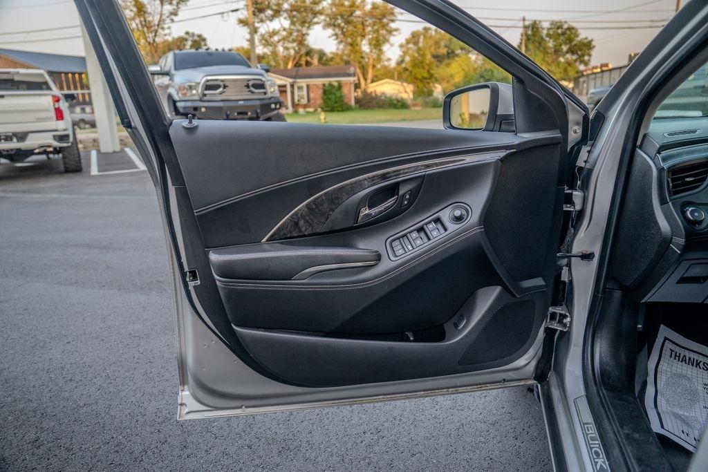 Buick LaCrosse  2014