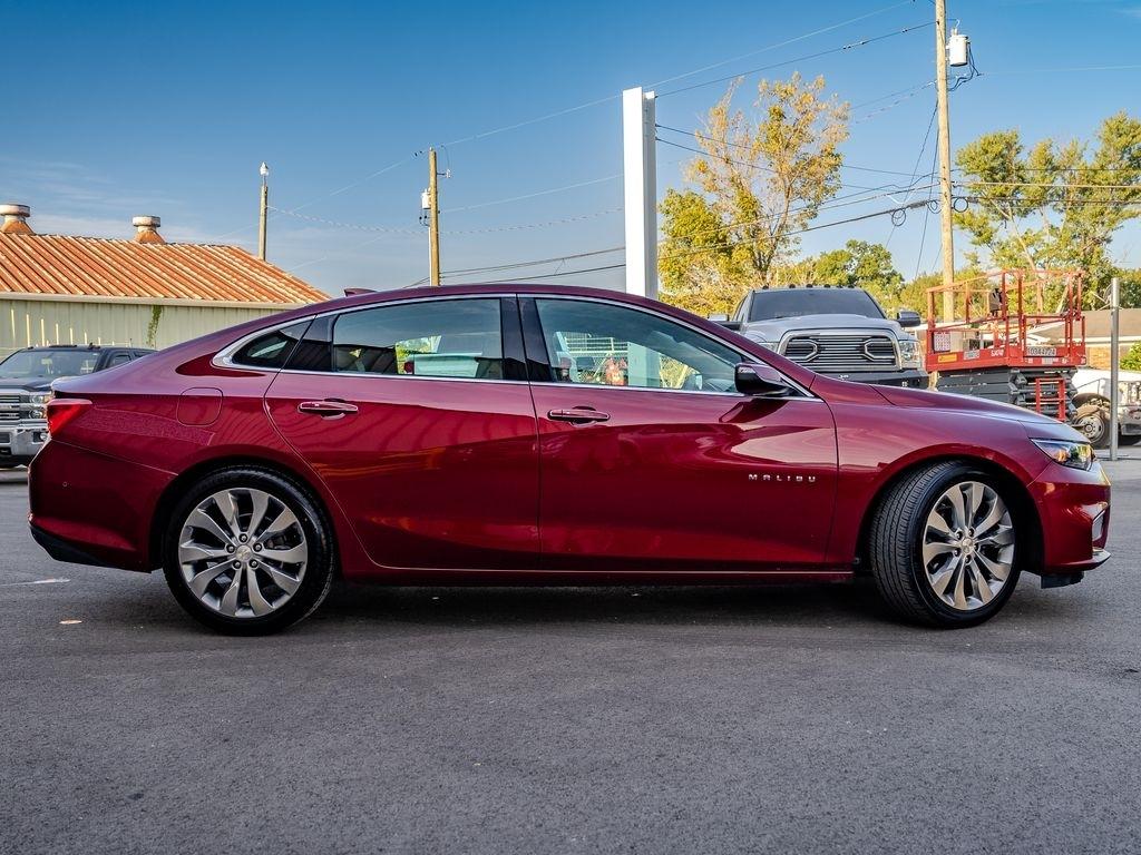 Chevrolet Malibu  2017