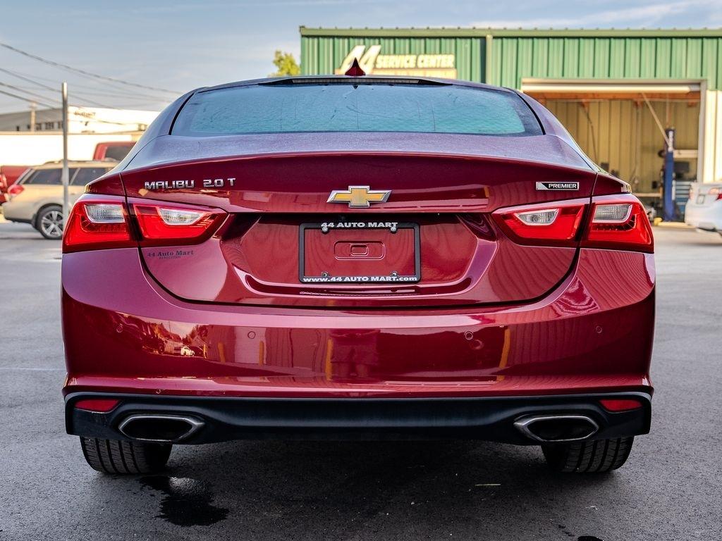 Chevrolet Malibu  2017
