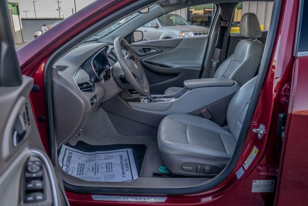 Chevrolet Malibu  2017
