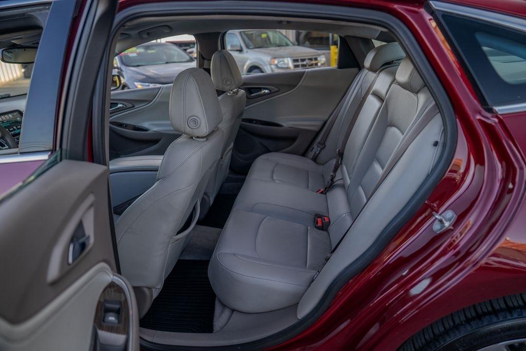 Chevrolet Malibu  2017