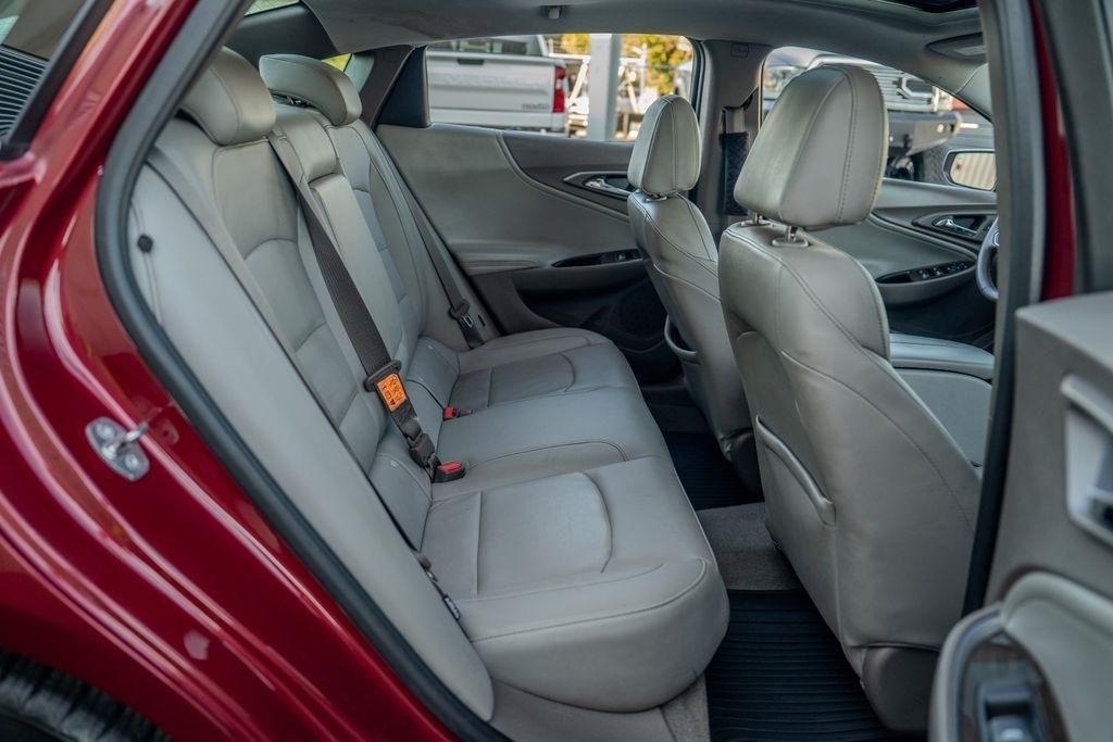 Chevrolet Malibu  2017