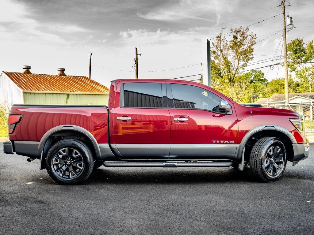 Nissan Titan  2021