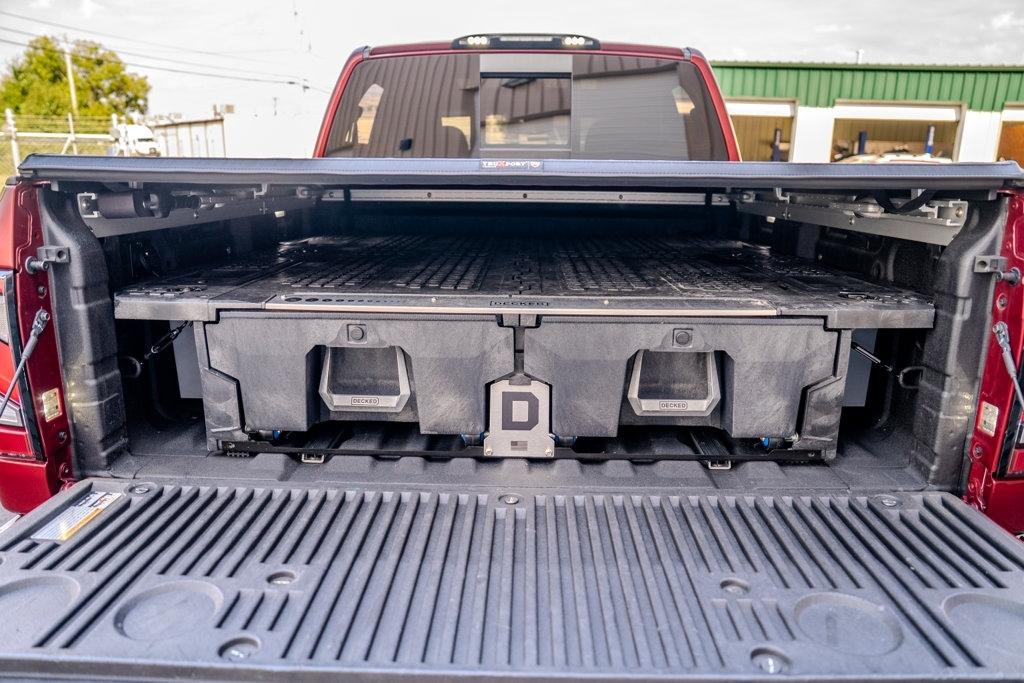 Nissan Titan  2021