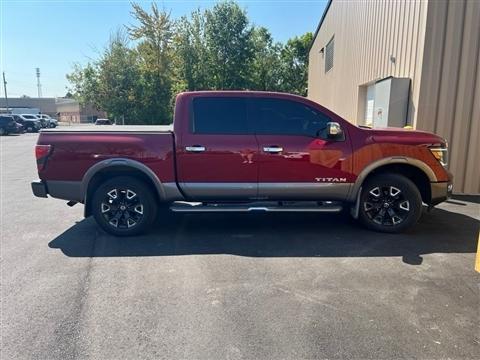 2021 Nissan Titan 