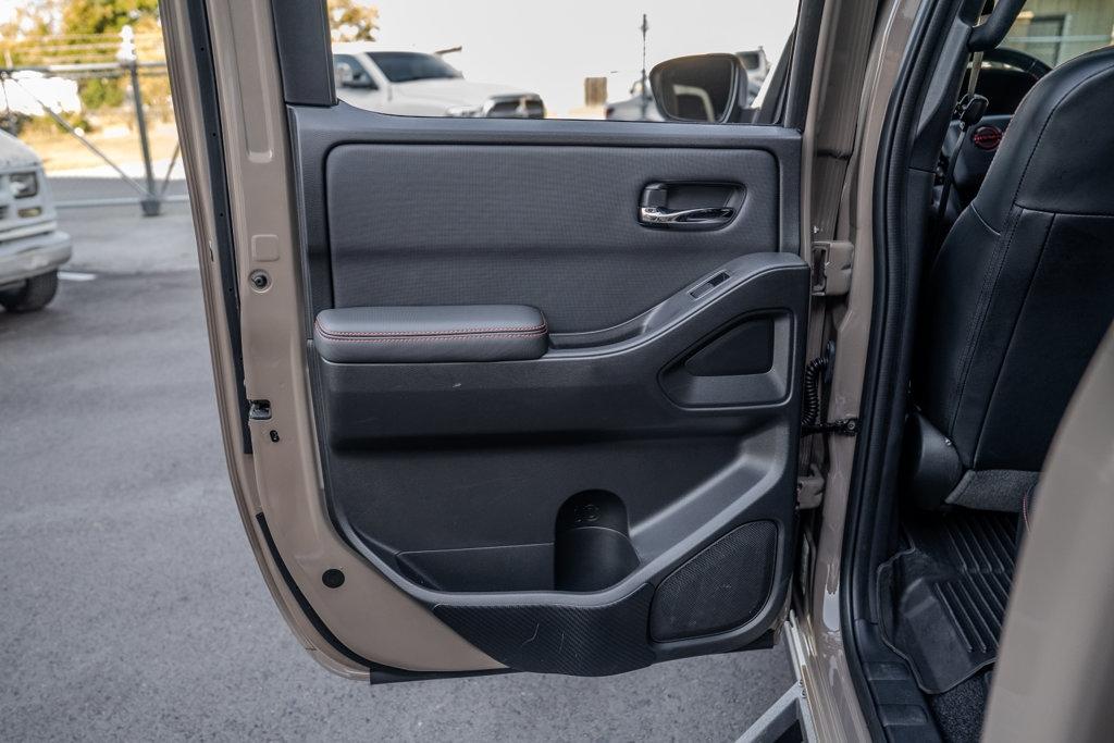 Nissan Frontier  2023