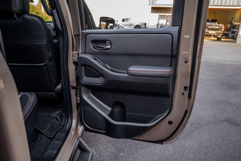 Nissan Frontier  2023