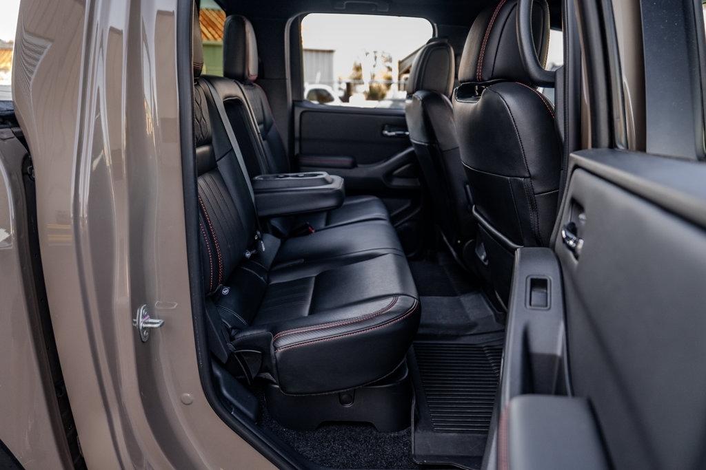 Nissan Frontier  2023