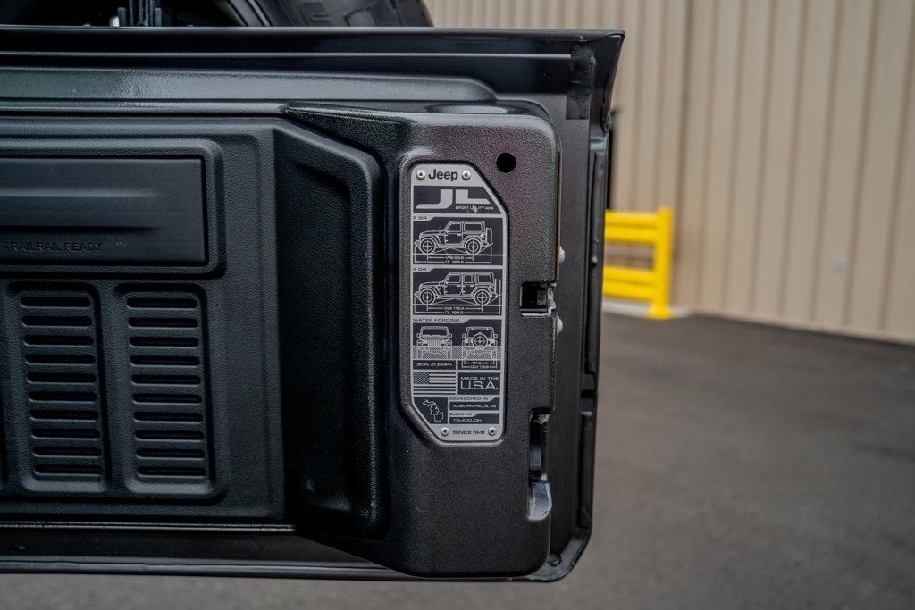 Jeep Wrangler  2019