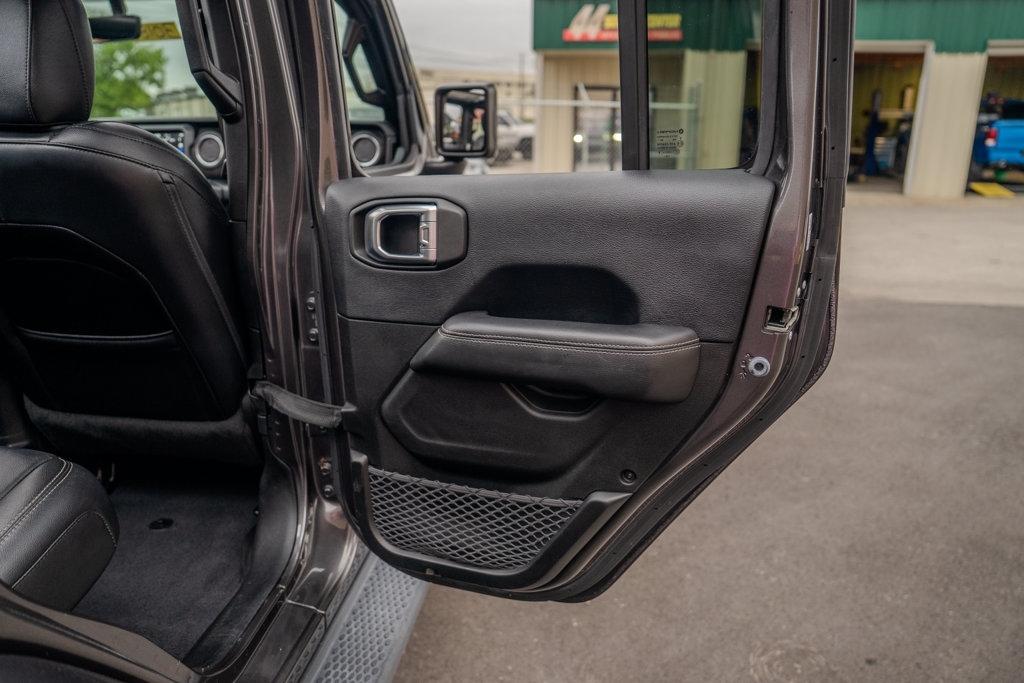 Jeep Wrangler  2019