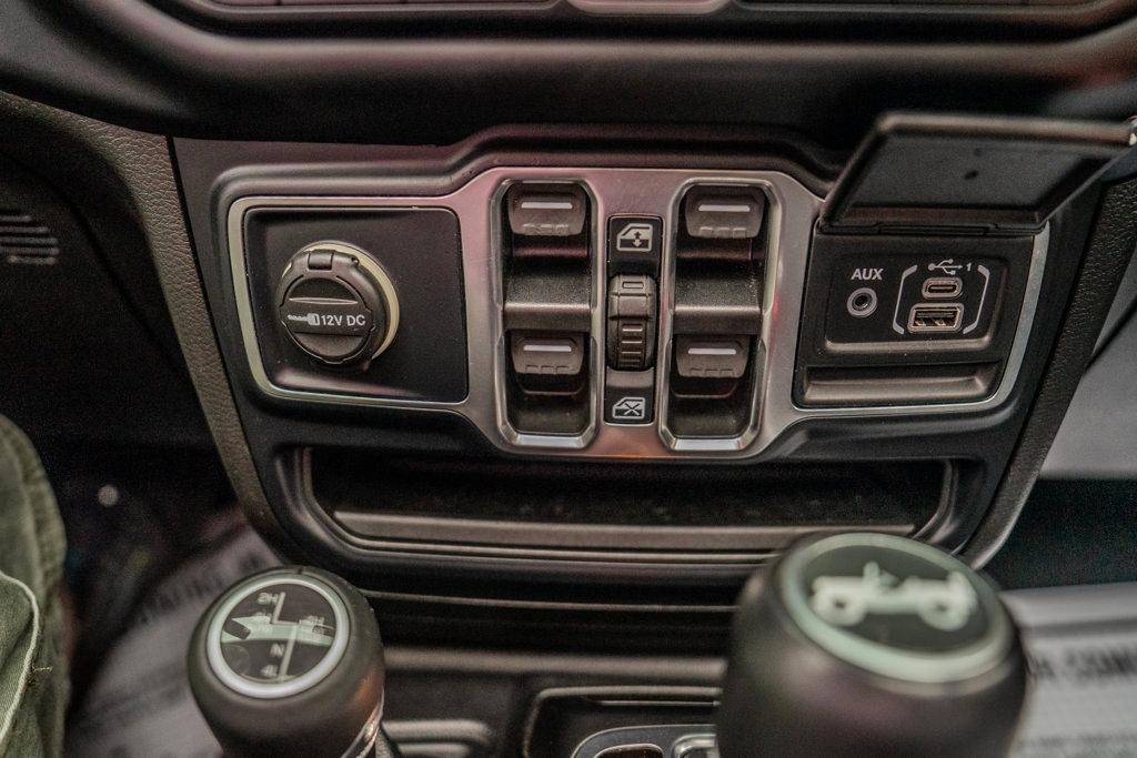 Jeep Wrangler  2019