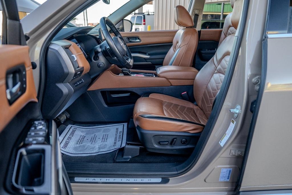Nissan Pathfinder  2023