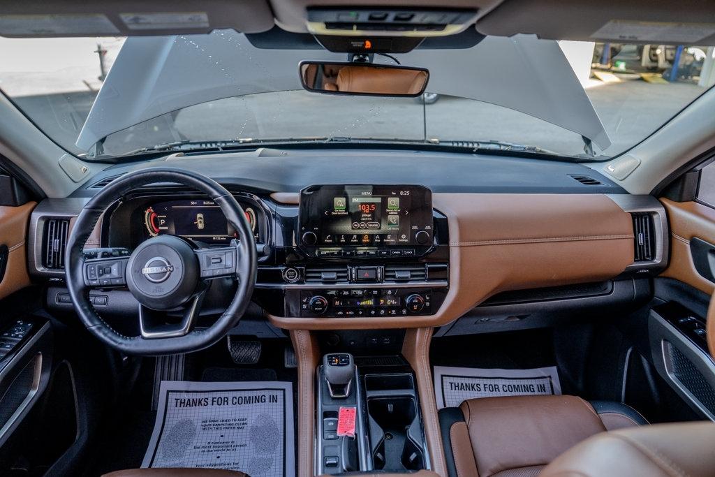 Nissan Pathfinder  2023