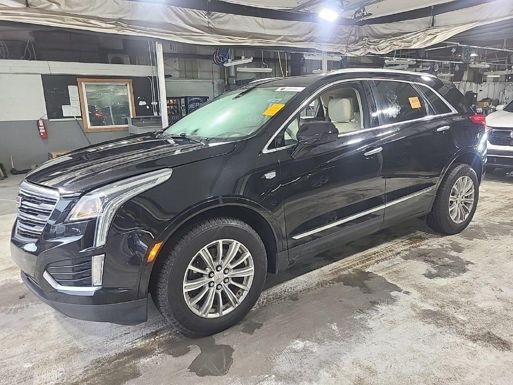 Cadillac XT5 photo 3