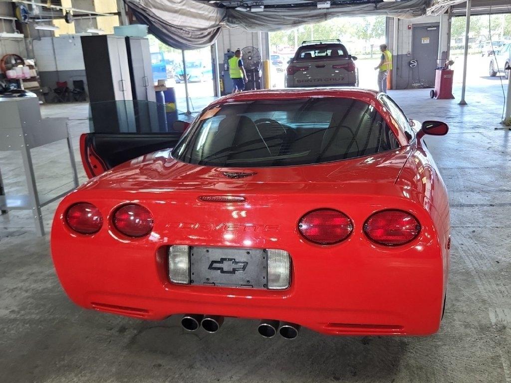 Chevrolet Corvette photo 5
