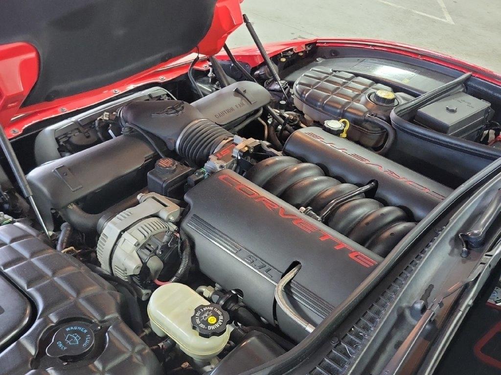 Chevrolet Corvette photo 8