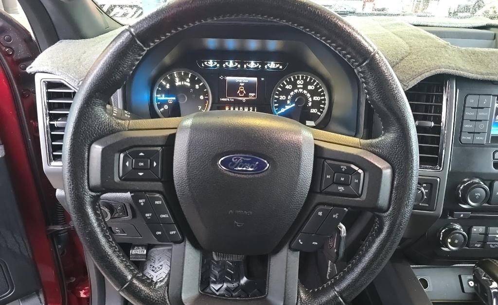 Ford F-150 photo 13