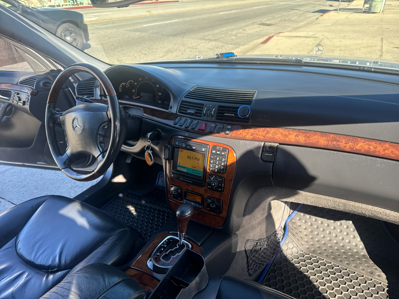 Mercedes-Benz S-Class 4dr Sdn 5.0L 2002