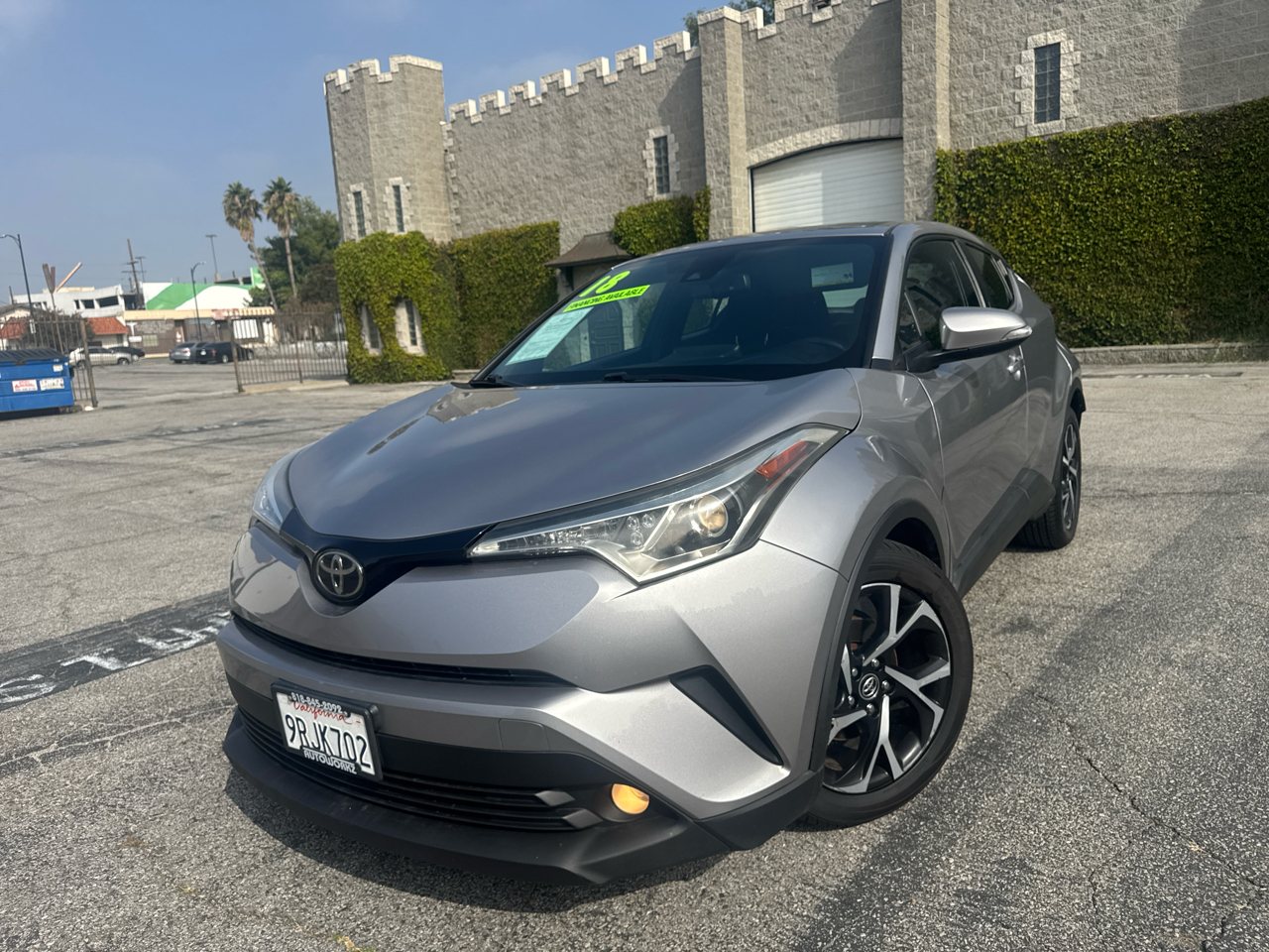 Toyota C-HR XLE FWD (Natl) 2018 Toyota C-HR XLE FWD (Natl) 2018