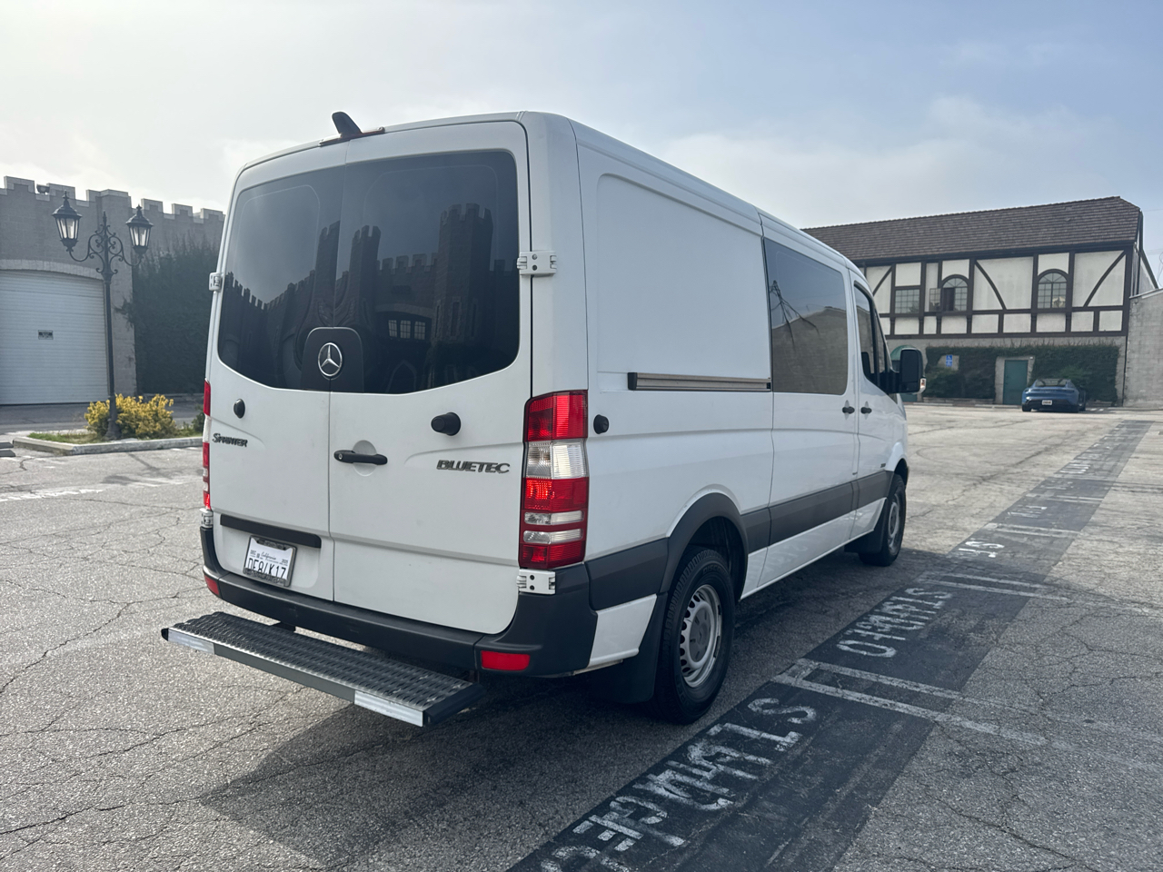 Mercedes-Benz Sprinter Cargo Vans 2500 144" 2011 Mercedes-Benz Sprinter Cargo Vans 2500 144" 2011
