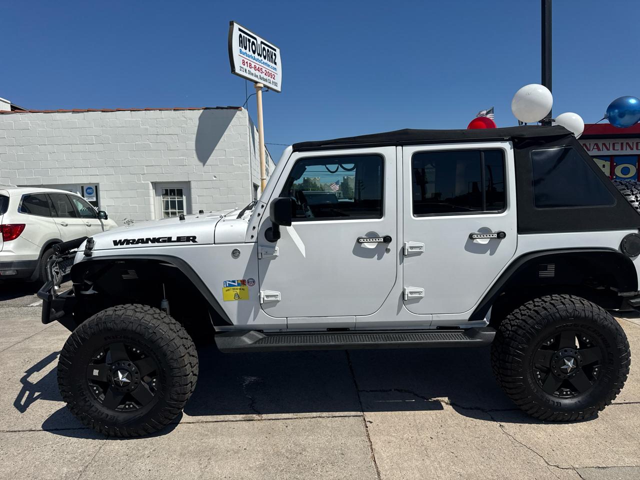 Jeep Wrangler Unlimited 4WD 4dr Sport 2014