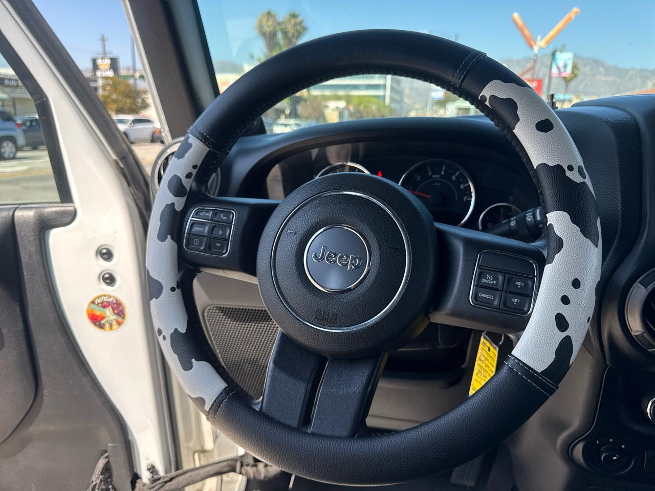 Jeep Wrangler Unlimited 4WD 4dr Sport 2014