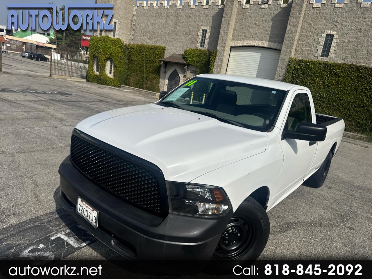 RAM 1500 2WD Reg Cab 140.5" ST 2011 RAM 1500 2WD Reg Cab 140.5" ST 2011