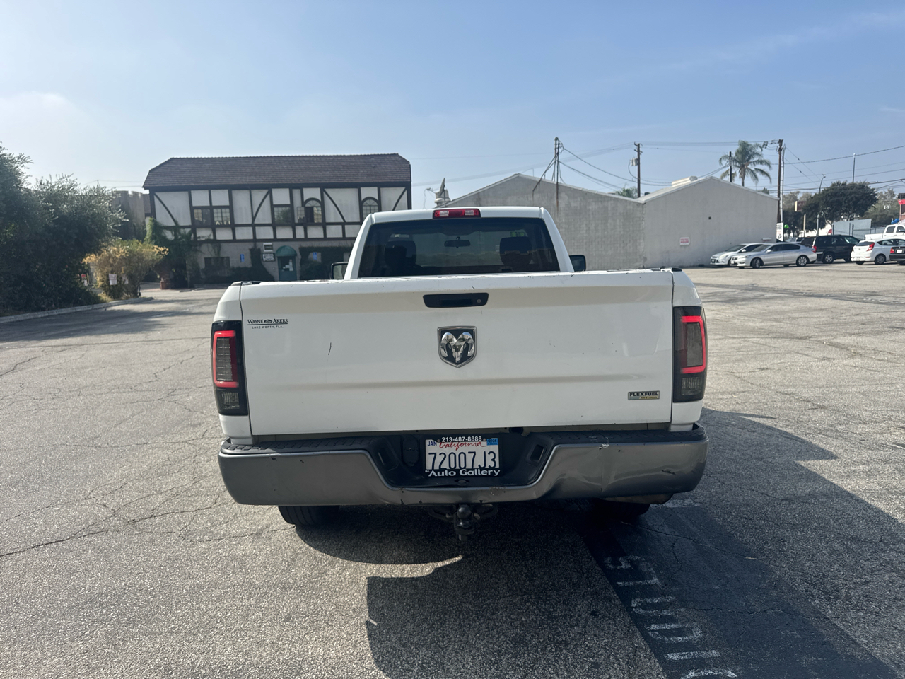 RAM 1500 2WD Reg Cab 140.5" ST 2011 RAM 1500 2WD Reg Cab 140.5" ST 2011