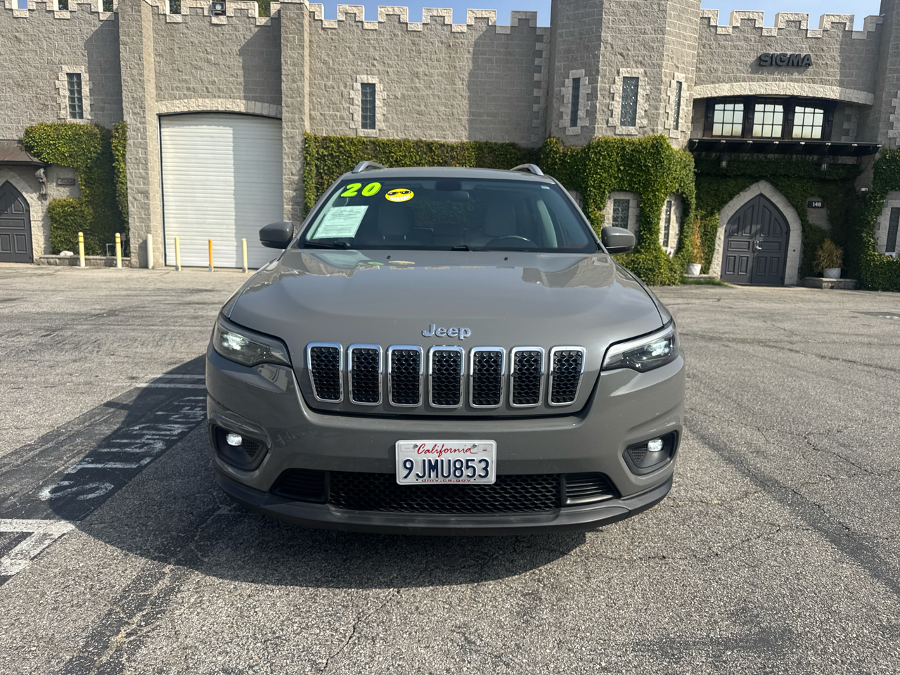 Jeep Cherokee Latitude Plus FWD 2020 Jeep Cherokee Latitude Plus FWD 2020