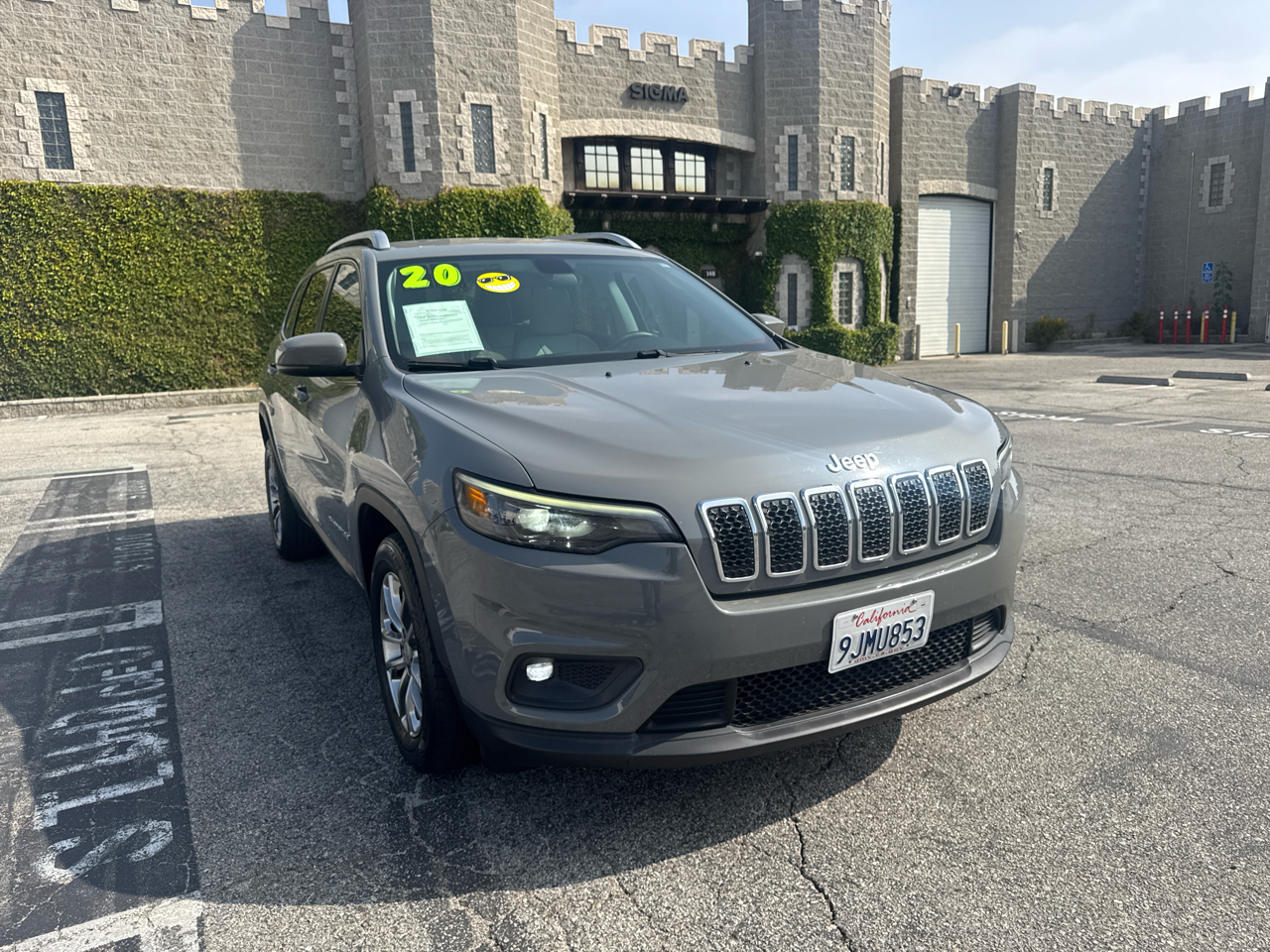 Jeep Cherokee Latitude Plus FWD 2020 Jeep Cherokee Latitude Plus FWD 2020