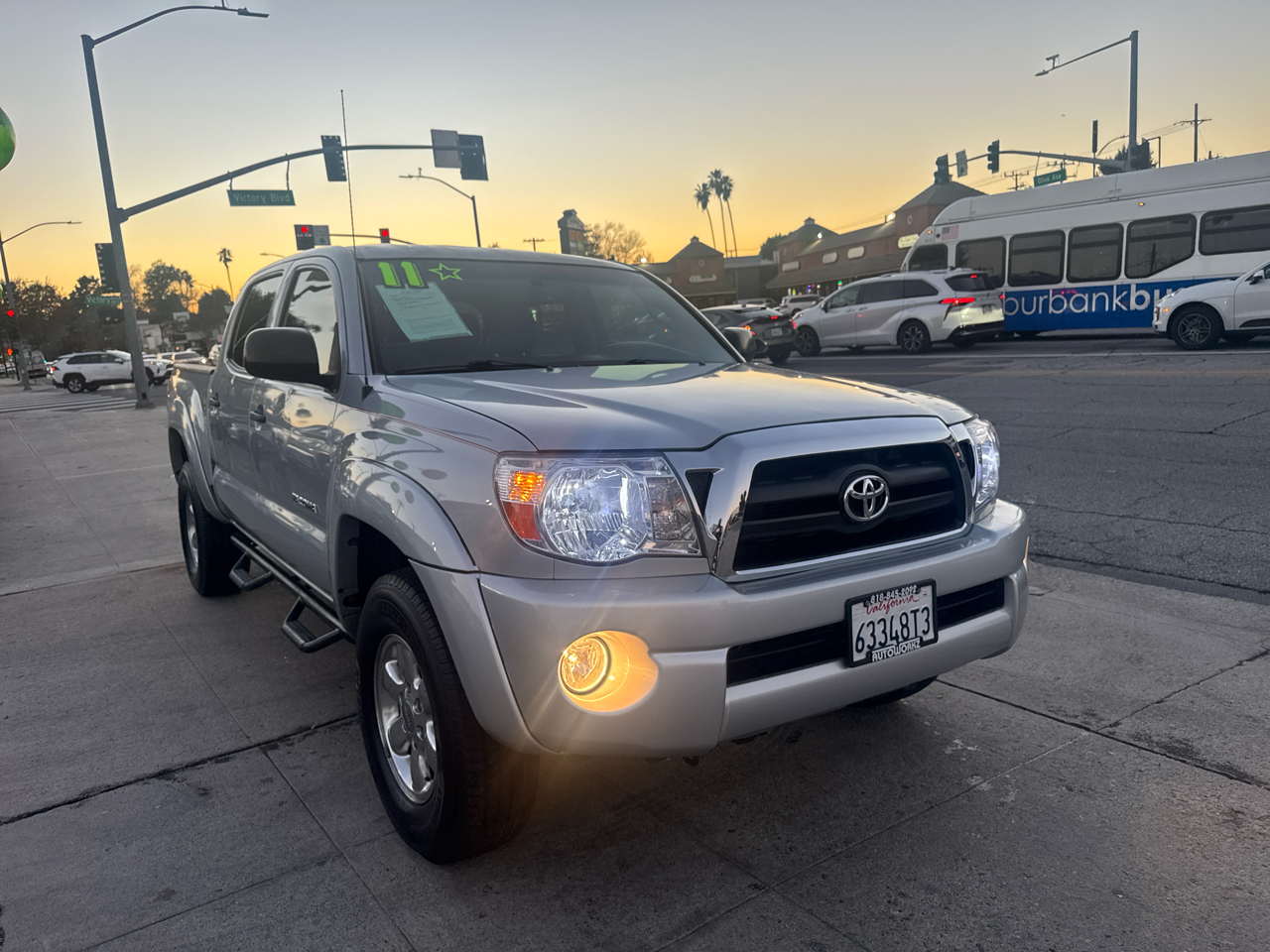 Toyota Tacoma 4WD Double V6 MT (Natl) 2011