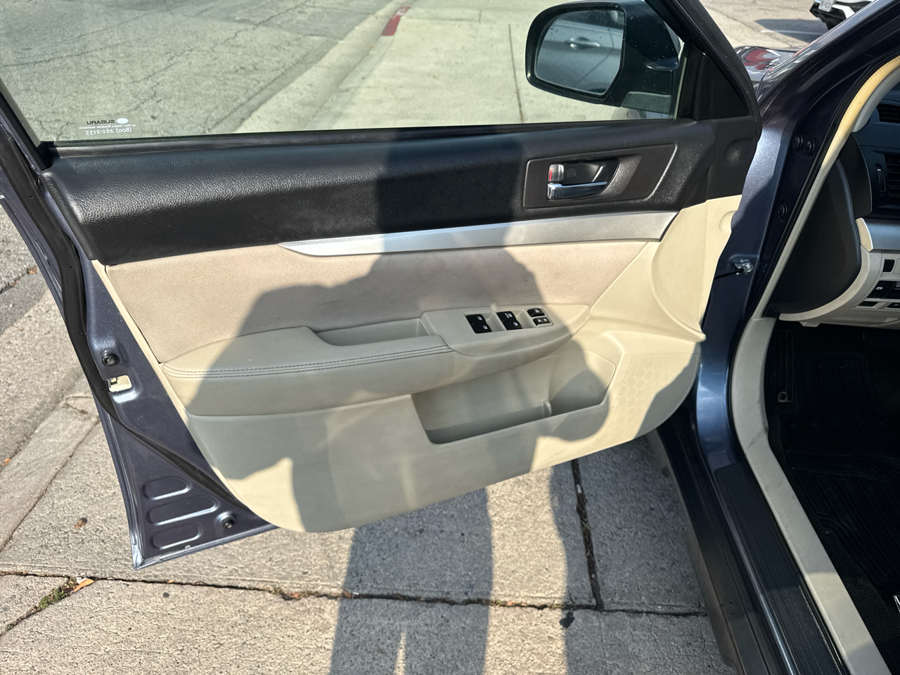 Subaru Outback 4dr Wgn H4 Auto 2.5i Premium 2013