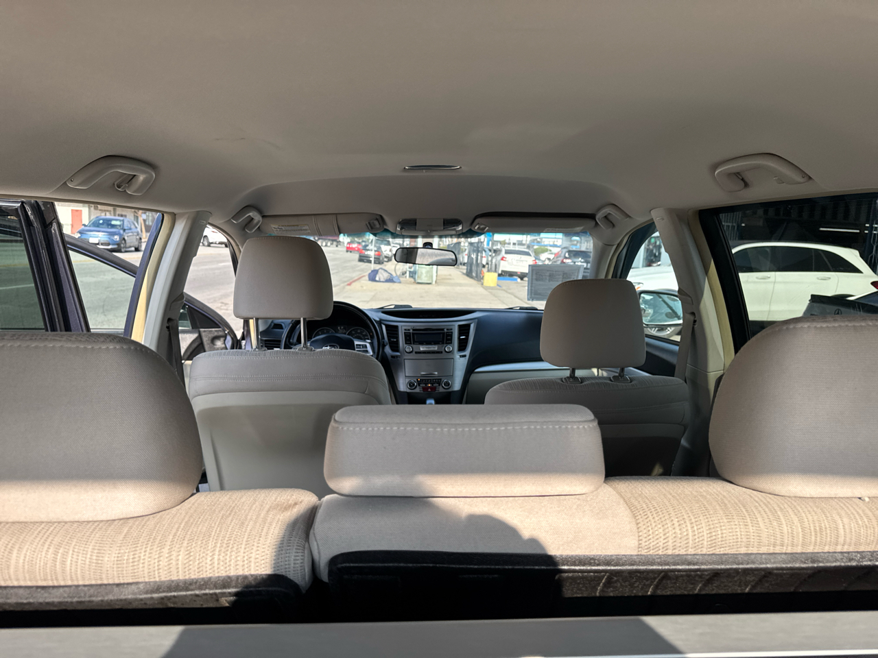 Subaru Outback 4dr Wgn H4 Auto 2.5i Premium 2013