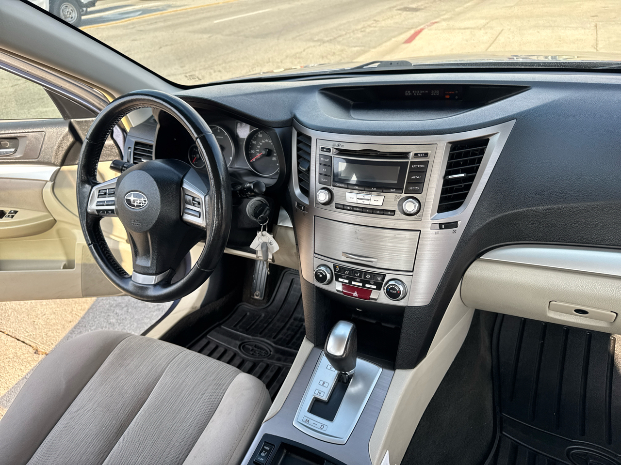 Subaru Outback 4dr Wgn H4 Auto 2.5i Premium 2013