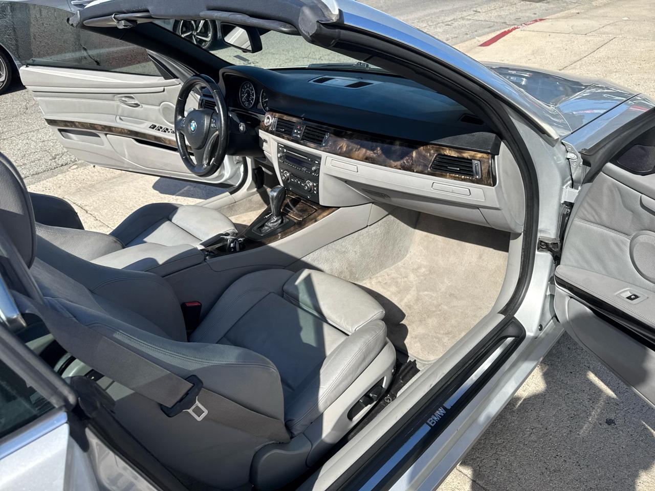 BMW 3 Series 2dr Conv 328i SULEV 2008