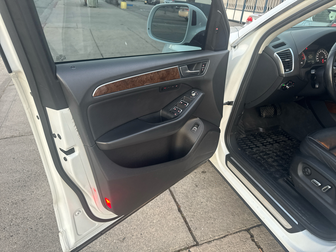 Audi Q5 quattro 4dr 2.0T Premium Plus 2015