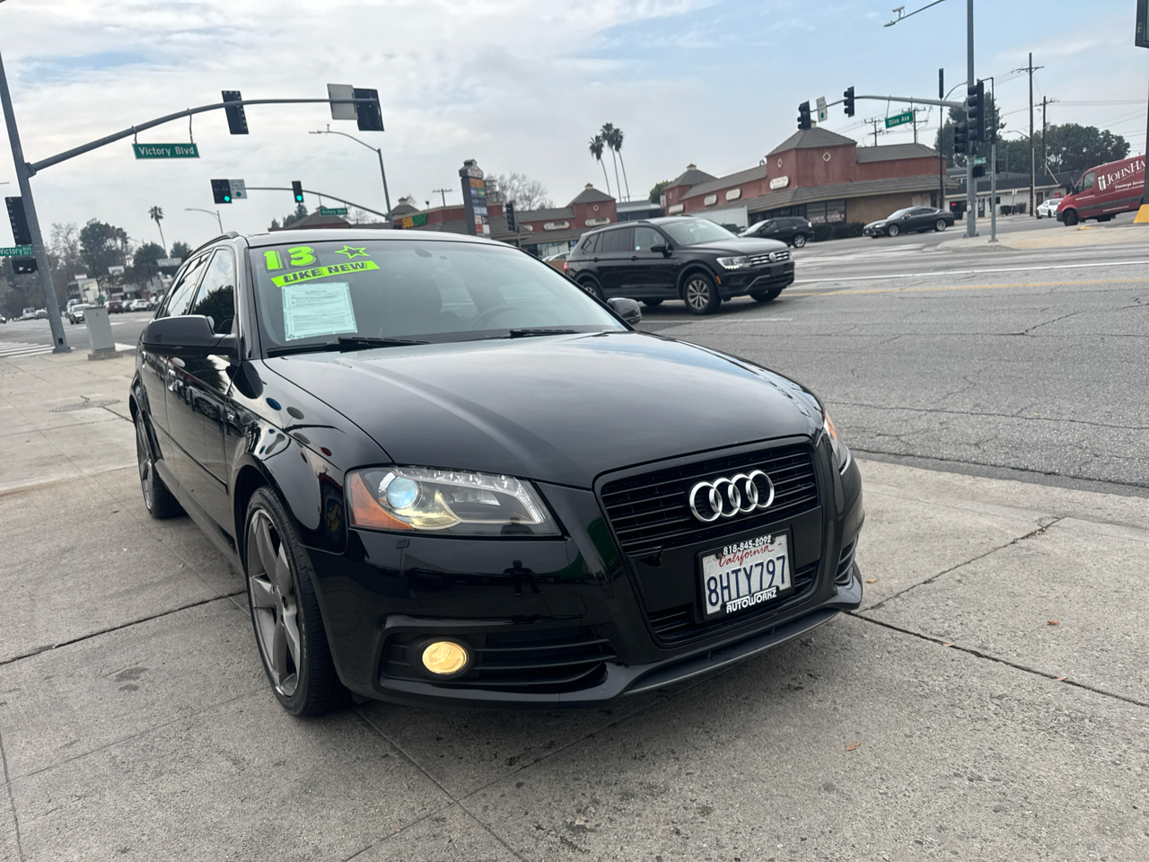 Audi A3 4dr HB S tronic FrontTrak 2.0 TDI Premium Plus 2013