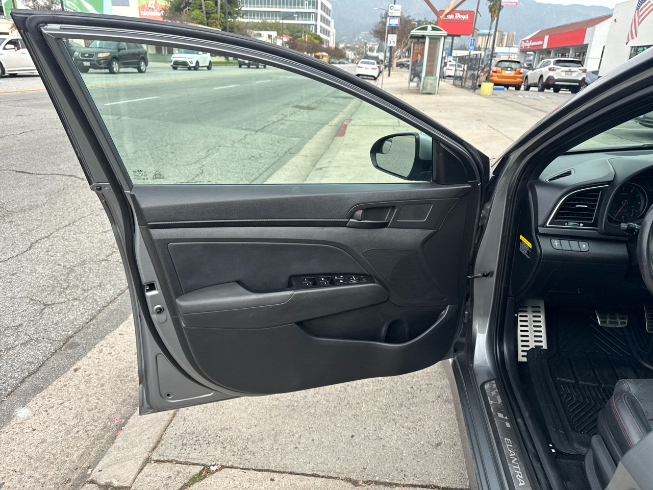 Hyundai Elantra Sport 1.6T Auto (Ulsan) 2017