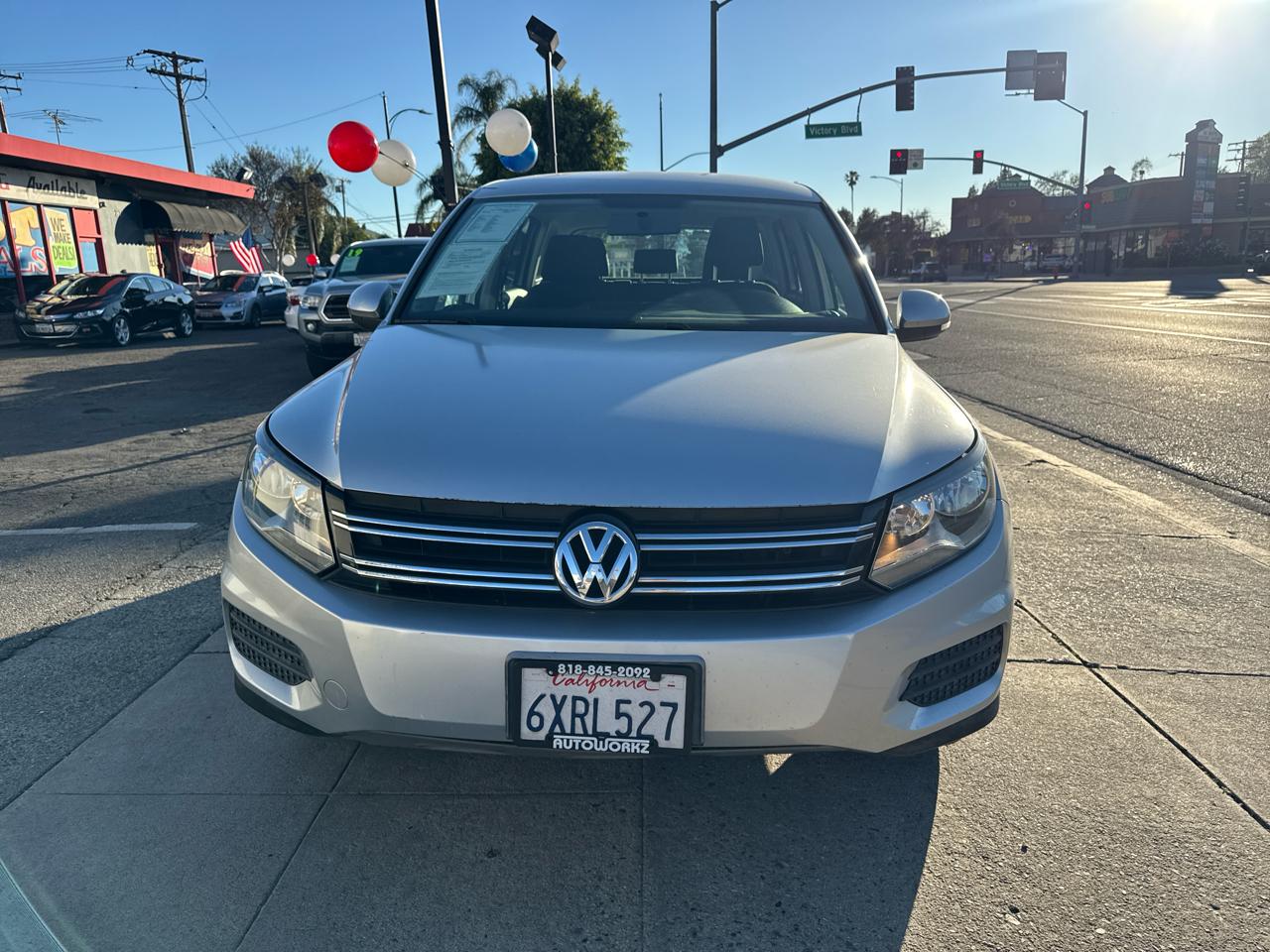 Volkswagen Tiguan 2WD 4dr Auto SE w/Sunroof & Nav 2013