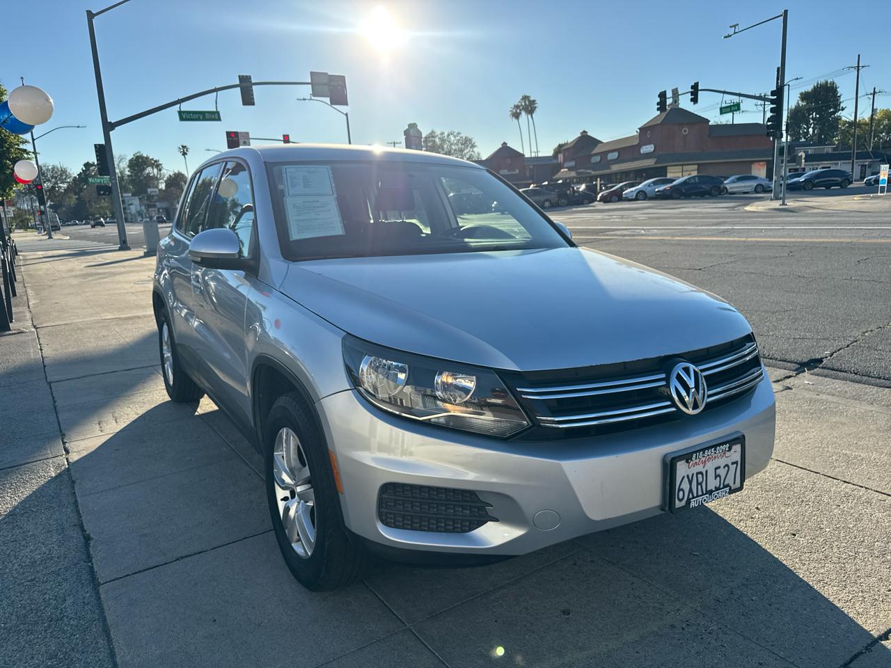 Volkswagen Tiguan 2WD 4dr Auto SE w/Sunroof & Nav 2013